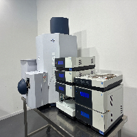 Bruker micrOTOF-Q II Spectrometer image 1
